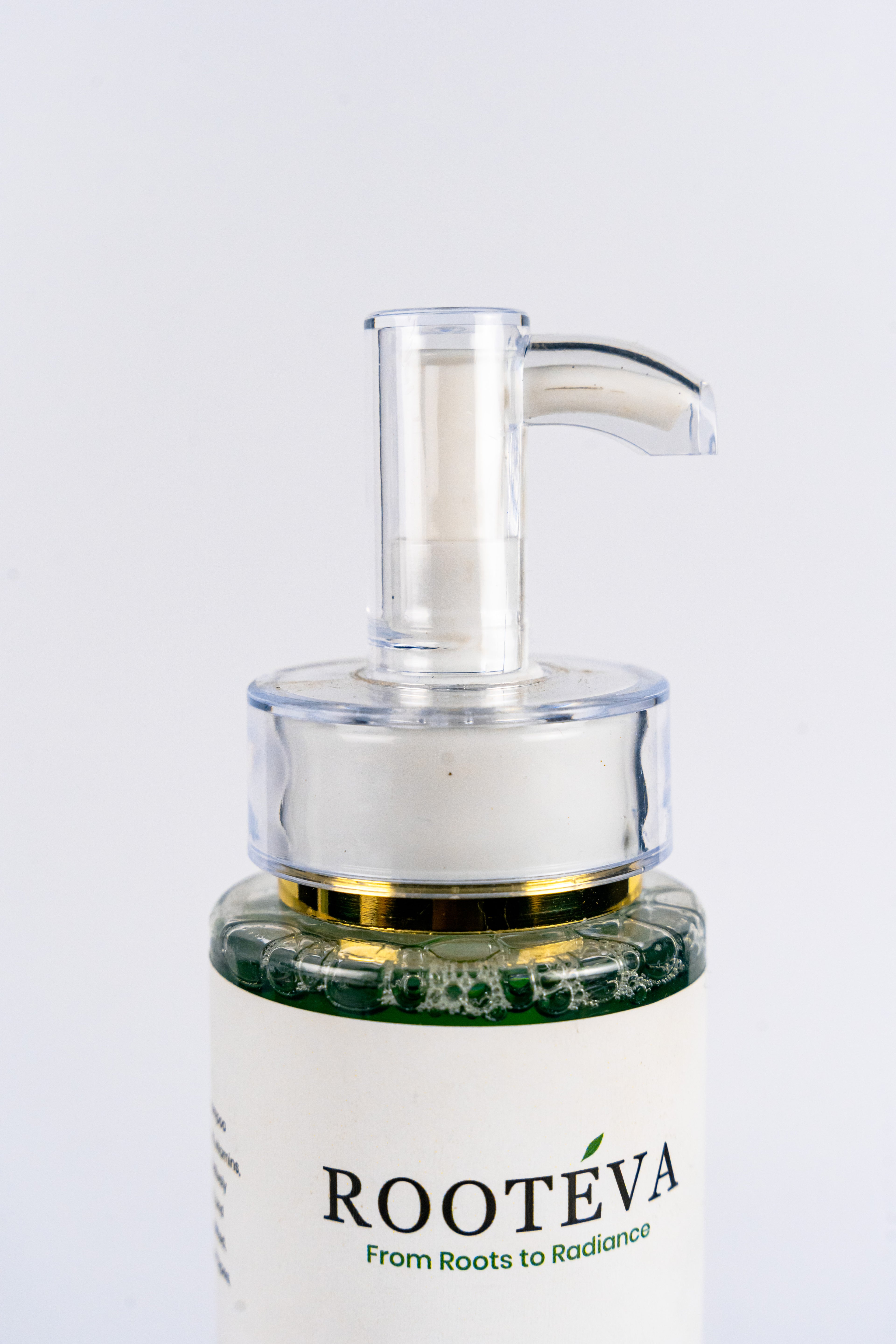 Rootéva Sulfate & Paraben Free Shampoo